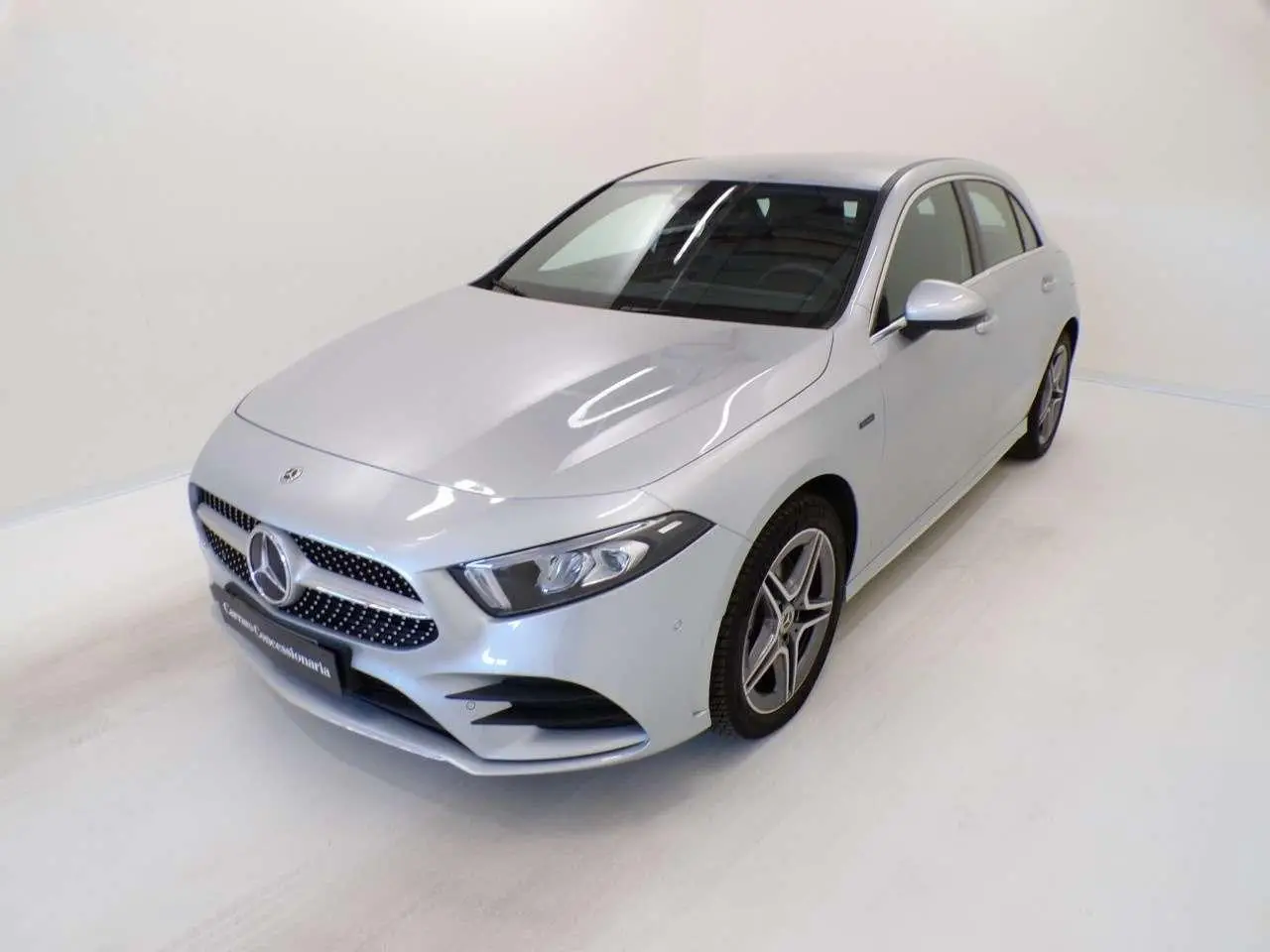 Photo 1 : Mercedes-benz Classe A 2021 Hybride