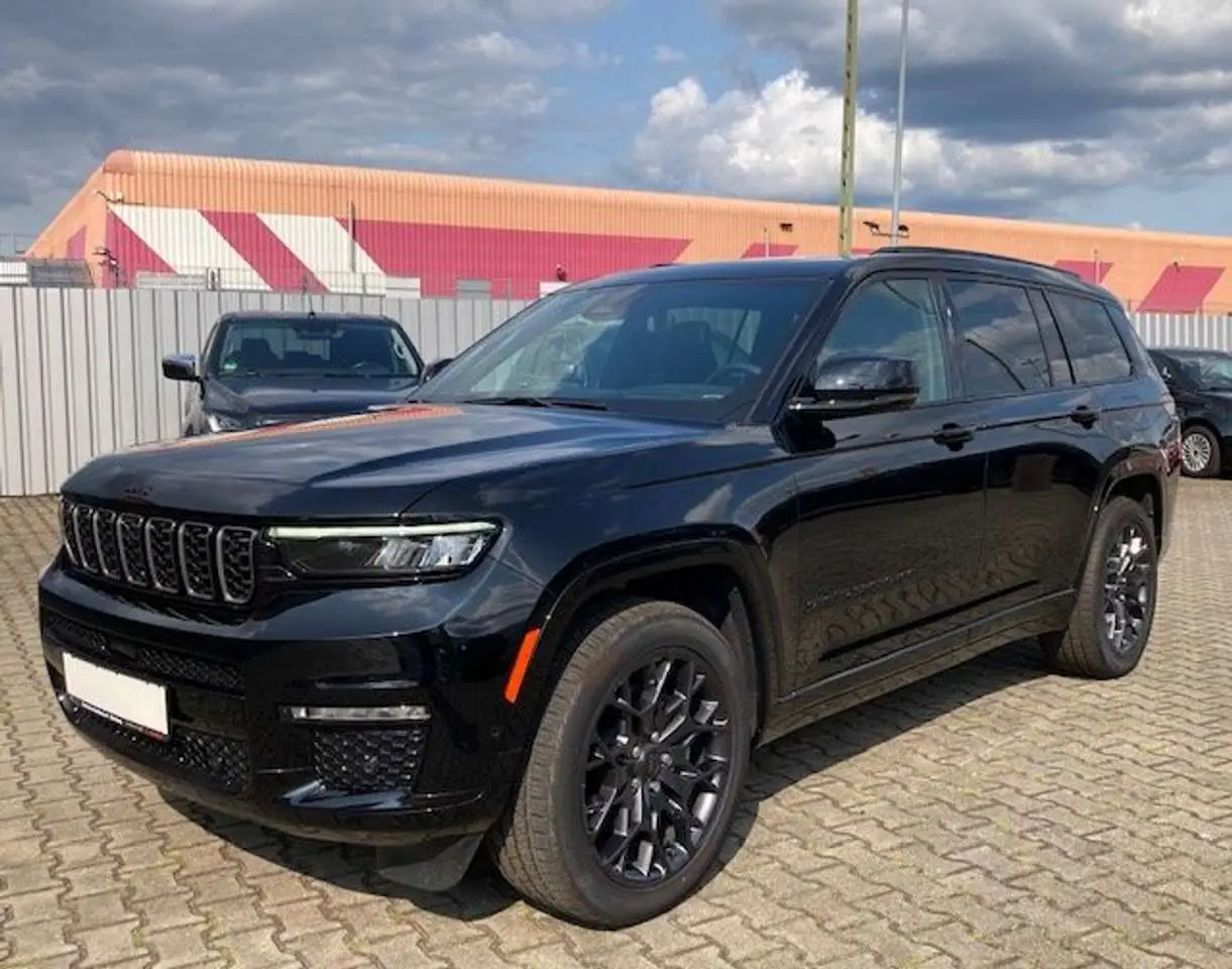 Photo 1 : Jeep Grand Cherokee 2024 Petrol