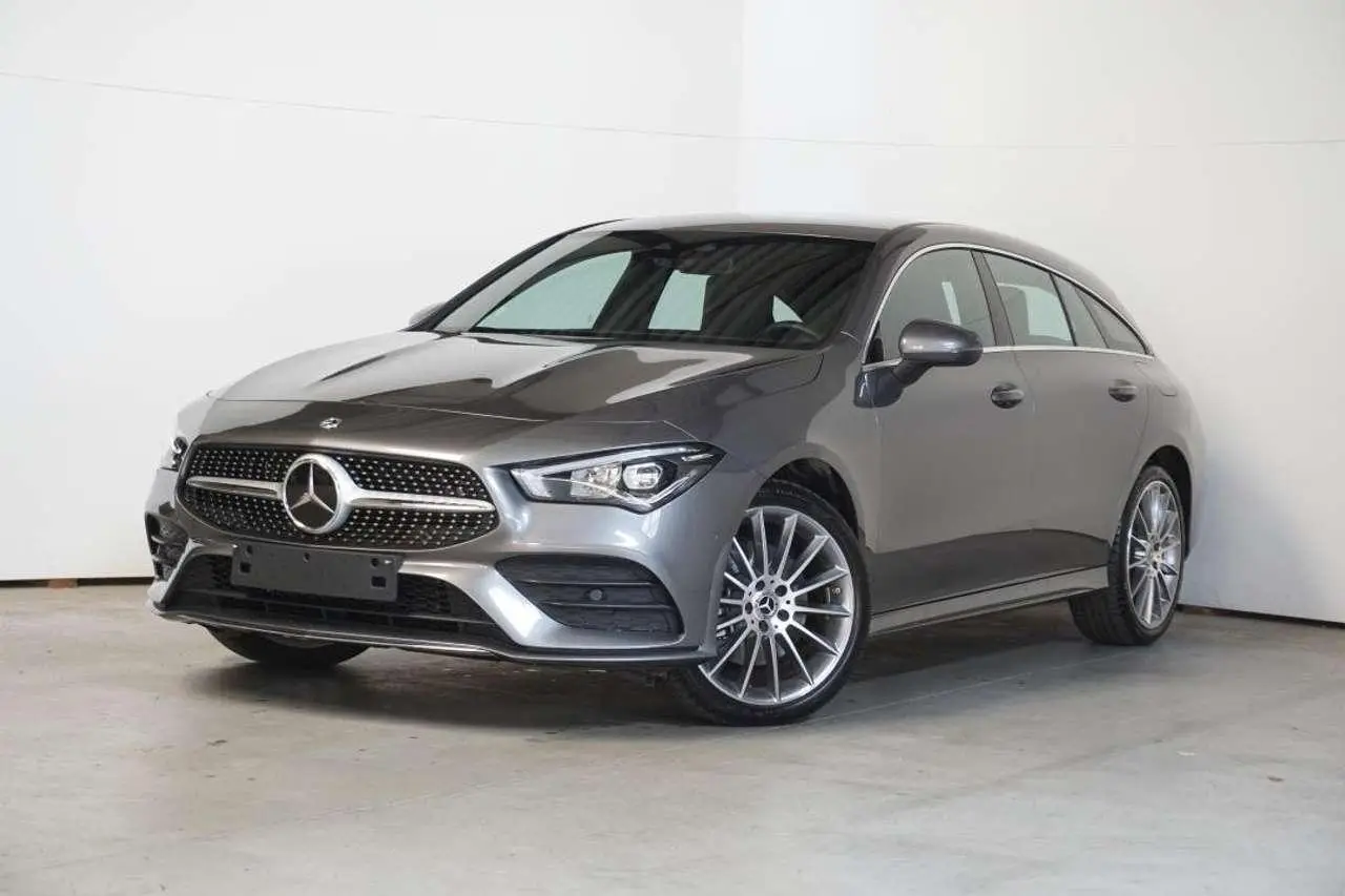 Photo 1 : Mercedes-benz Classe Cla 2023 Hybrid