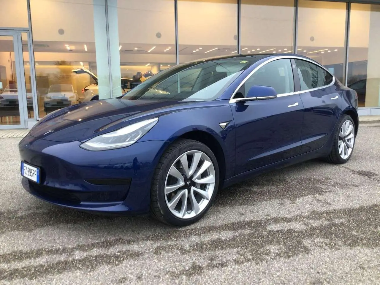 Photo 1 : Tesla Model 3 2019 Electric