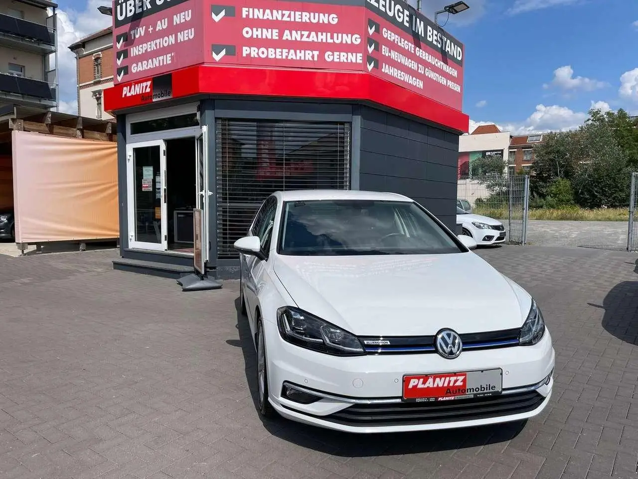 Photo 1 : Volkswagen Golf 2018 Petrol