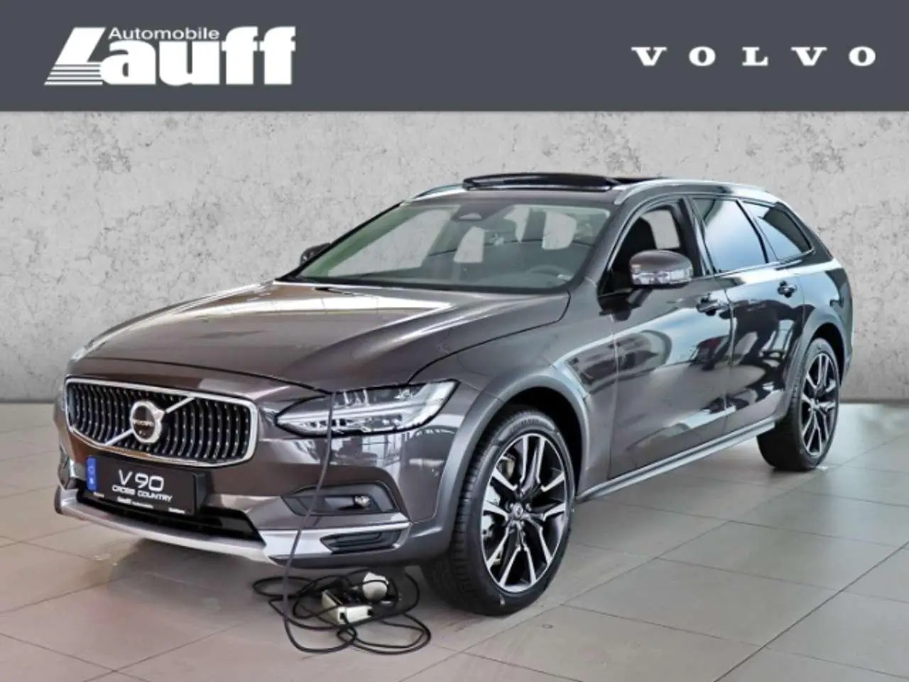 Photo 1 : Volvo V90 2023 Diesel