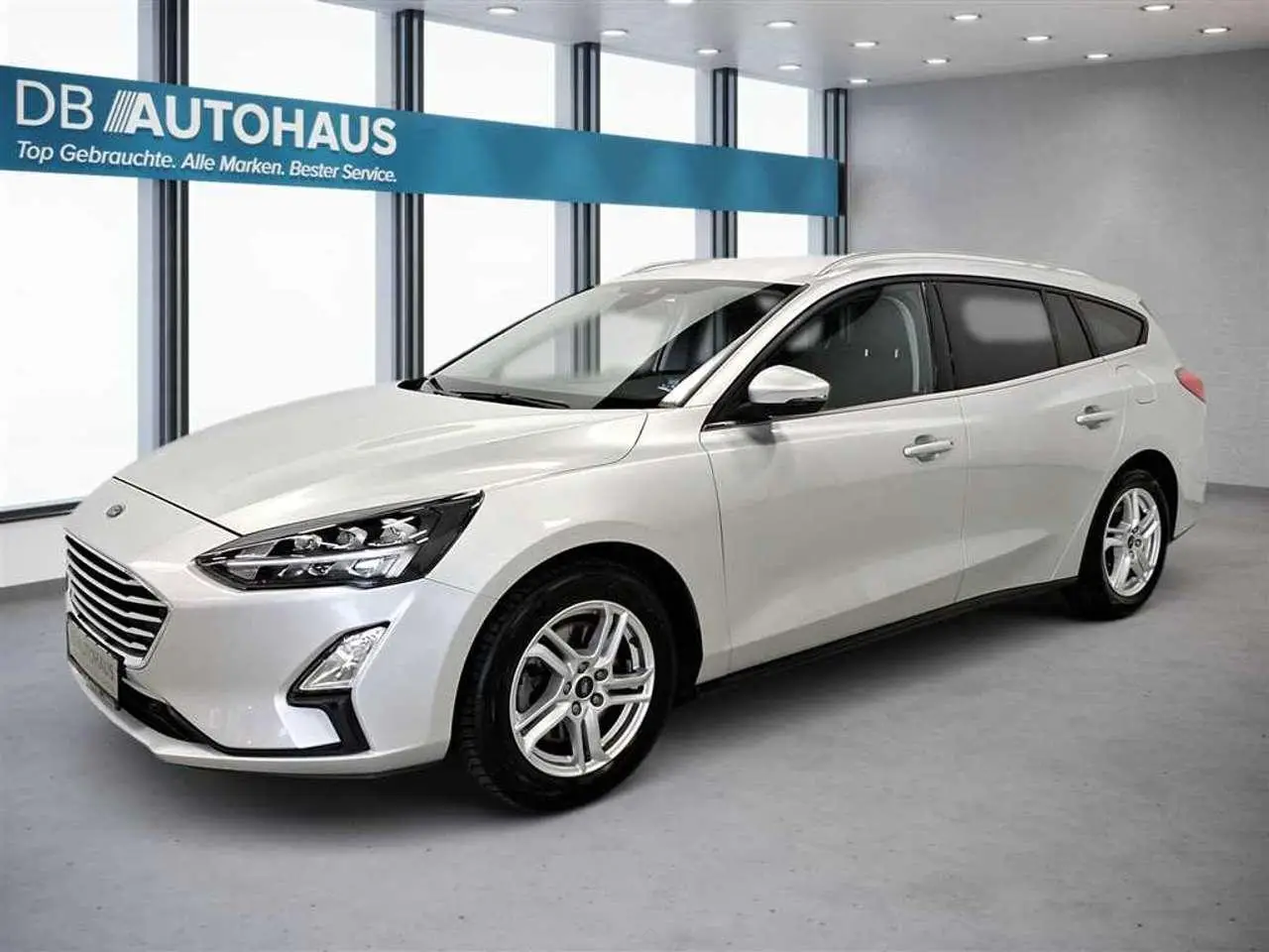 Photo 1 : Ford Focus 2021 Petrol