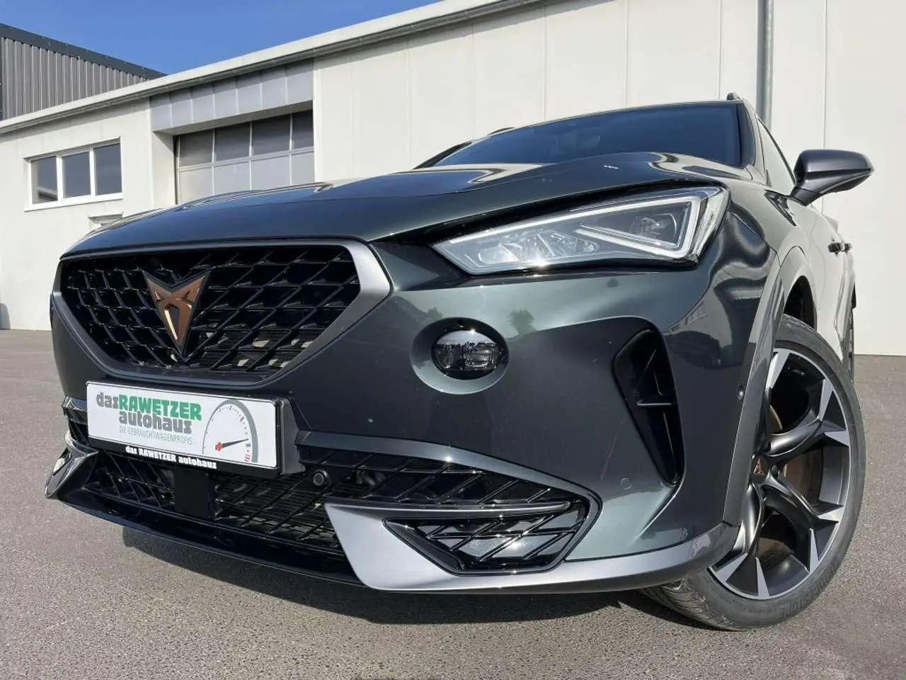 Photo 1 : Cupra Formentor 2022 Hybrid