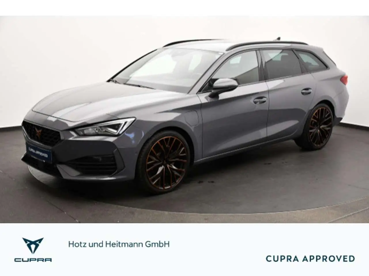 Photo 1 : Cupra Leon 2022 Hybrid