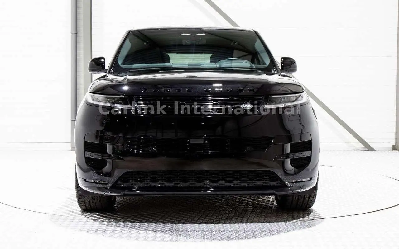 Photo 1 : Land Rover Range Rover Sport 2024 Hybrid