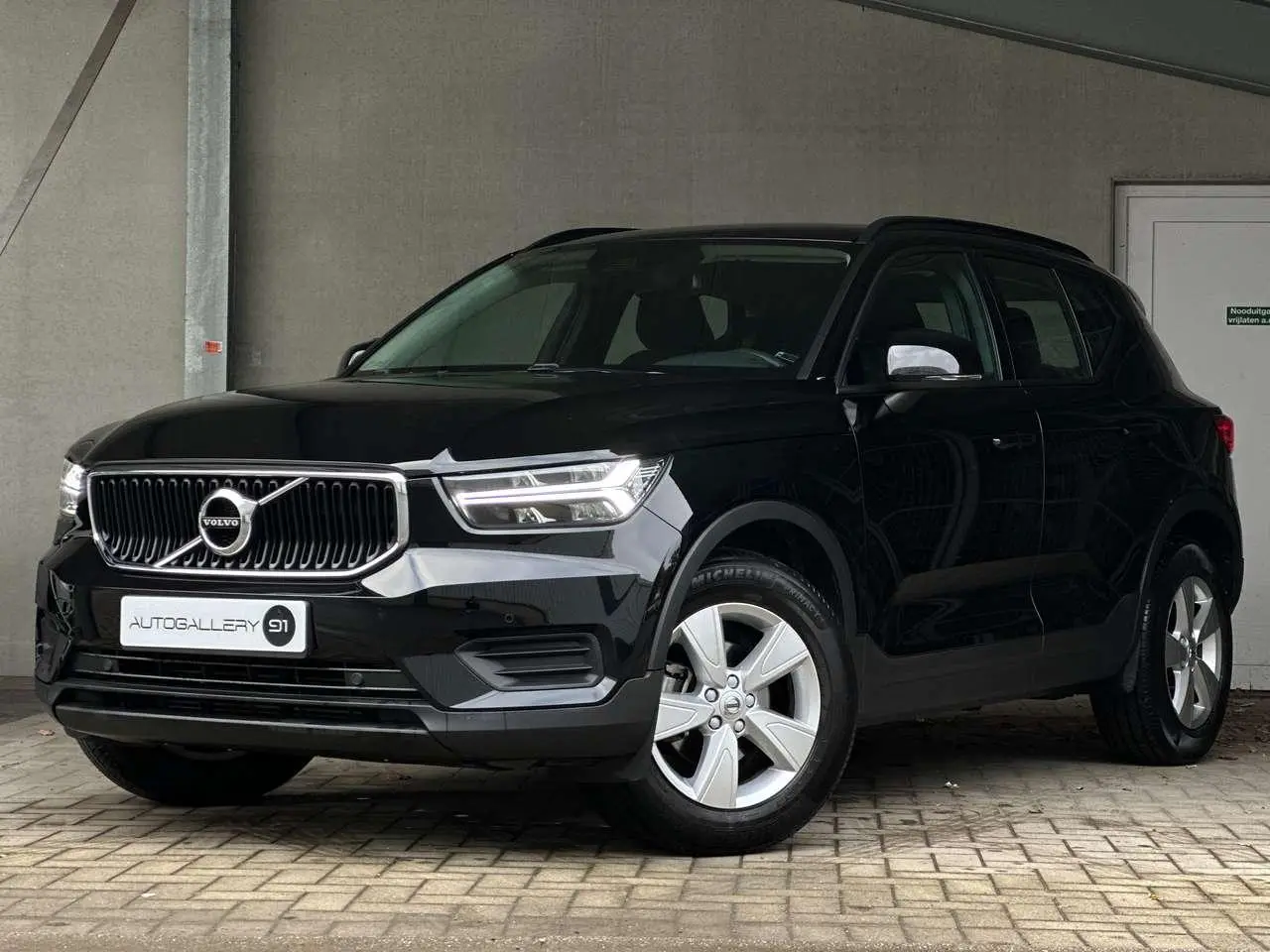 Photo 1 : Volvo Xc40 2022 Petrol