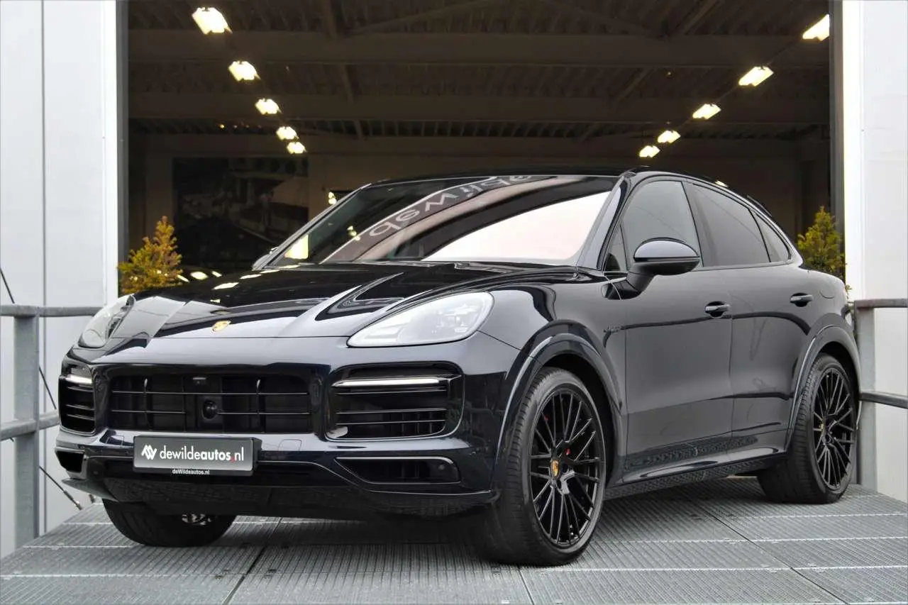 Photo 1 : Porsche Cayenne 2023 Hybride