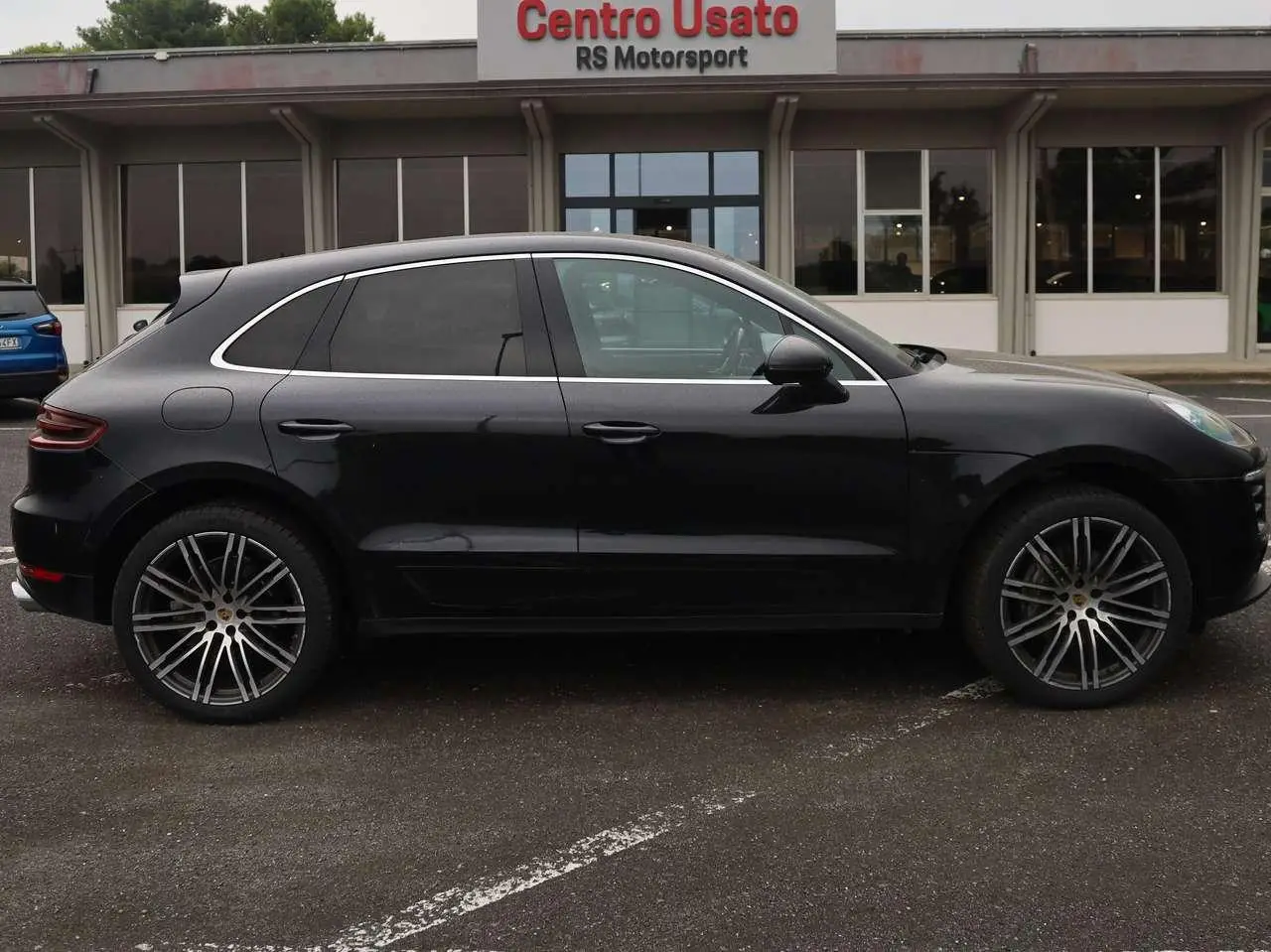 Photo 1 : Porsche Macan 2018 Essence