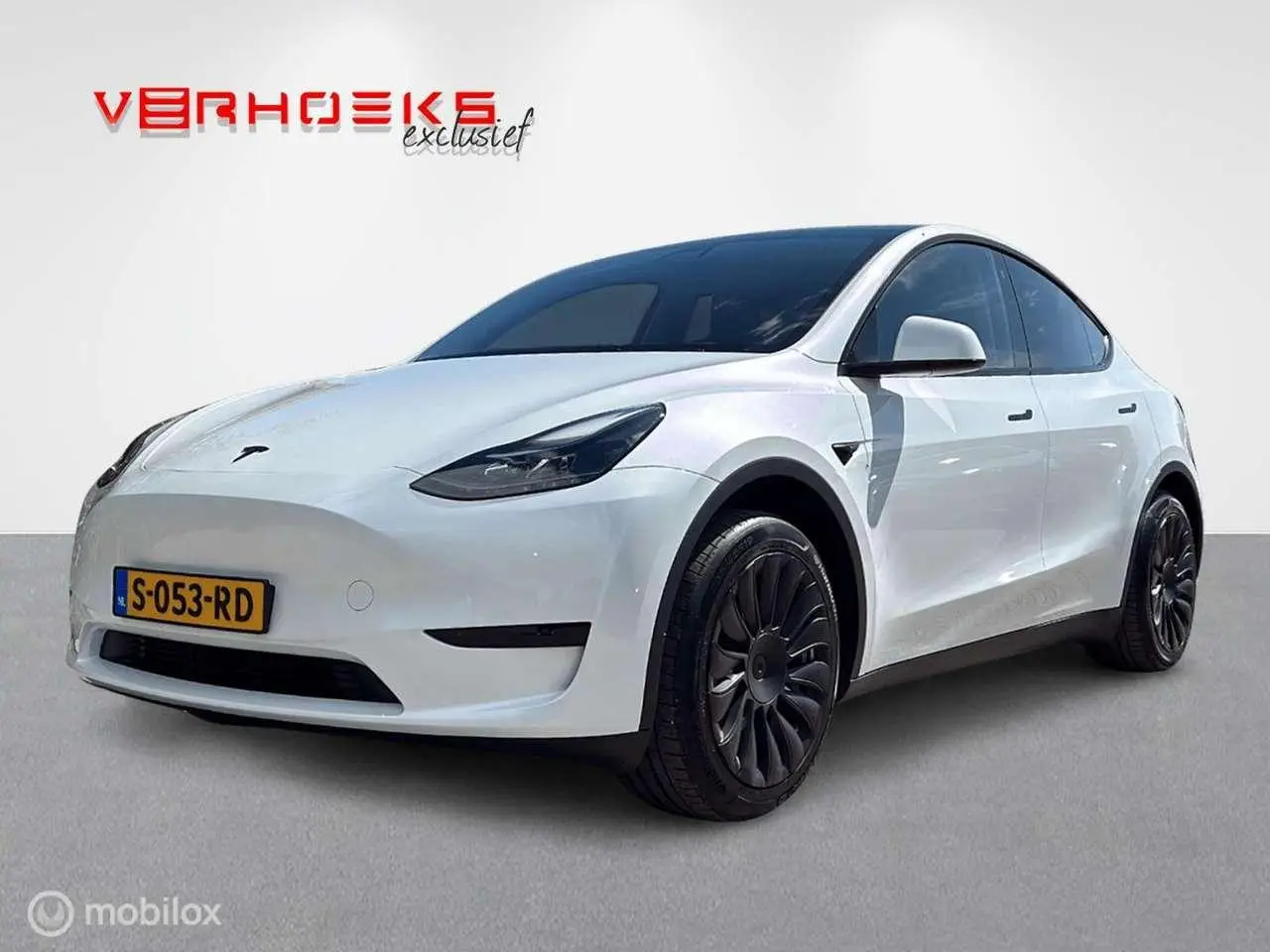 Photo 1 : Tesla Model Y 2023 Electric