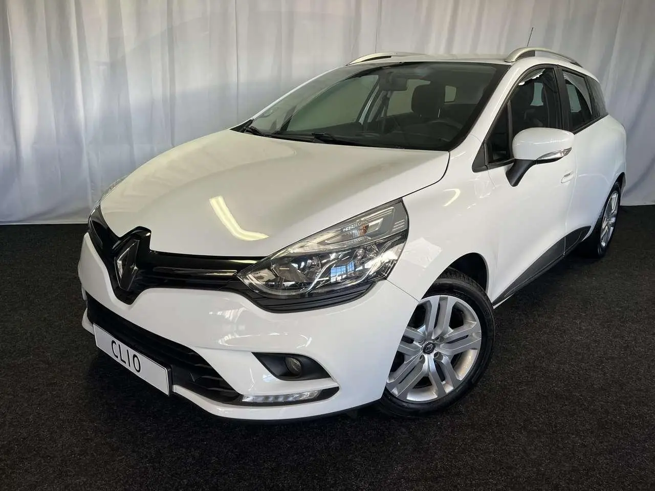 Photo 1 : Renault Clio 2018 Petrol