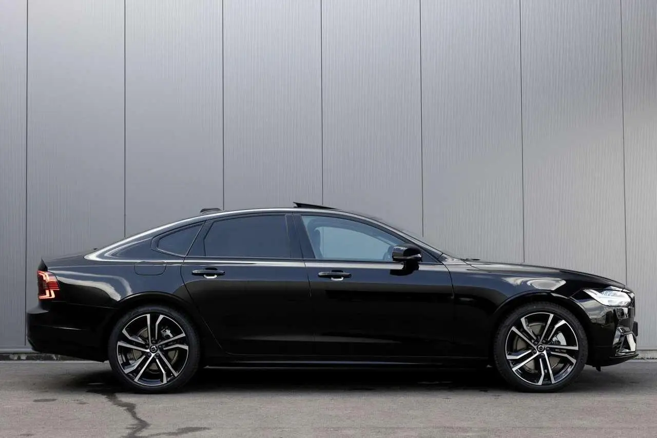 Photo 1 : Volvo S90 2024 Hybride