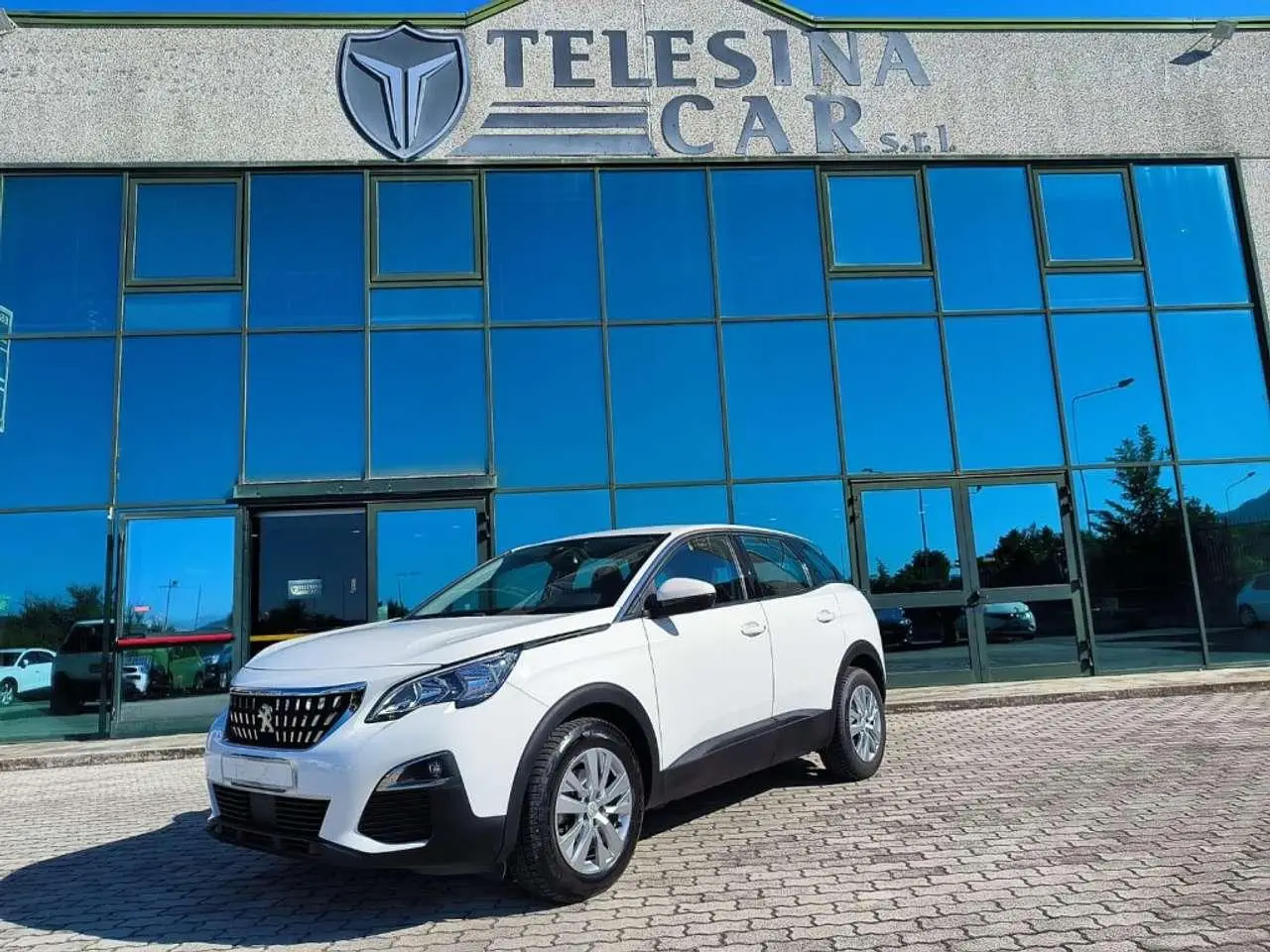 Photo 1 : Peugeot 3008 2019 Diesel