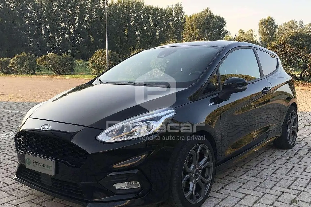 Photo 1 : Ford Fiesta 2018 Essence