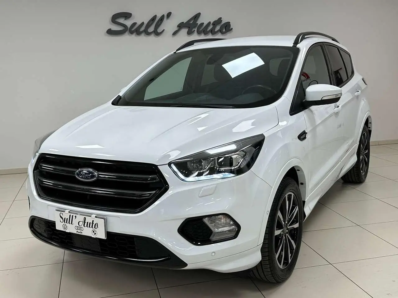 Photo 1 : Ford Kuga 2019 Petrol