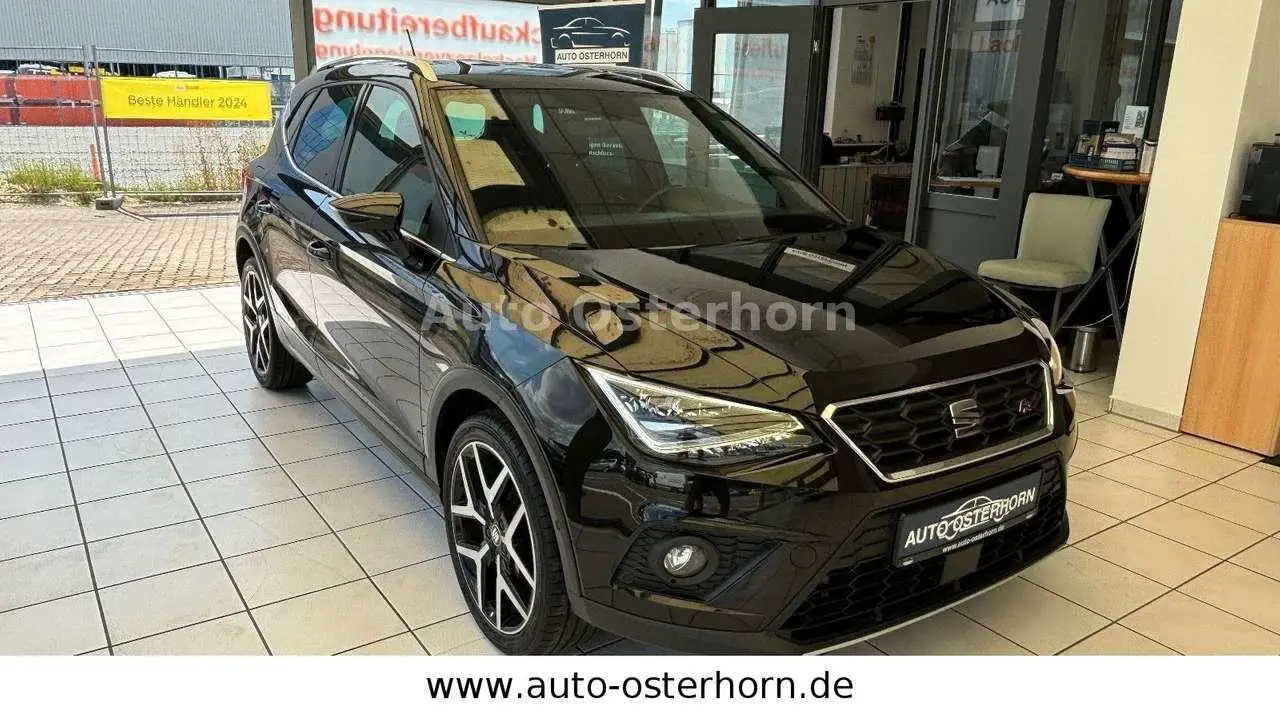 Photo 1 : Seat Arona 2019 Petrol