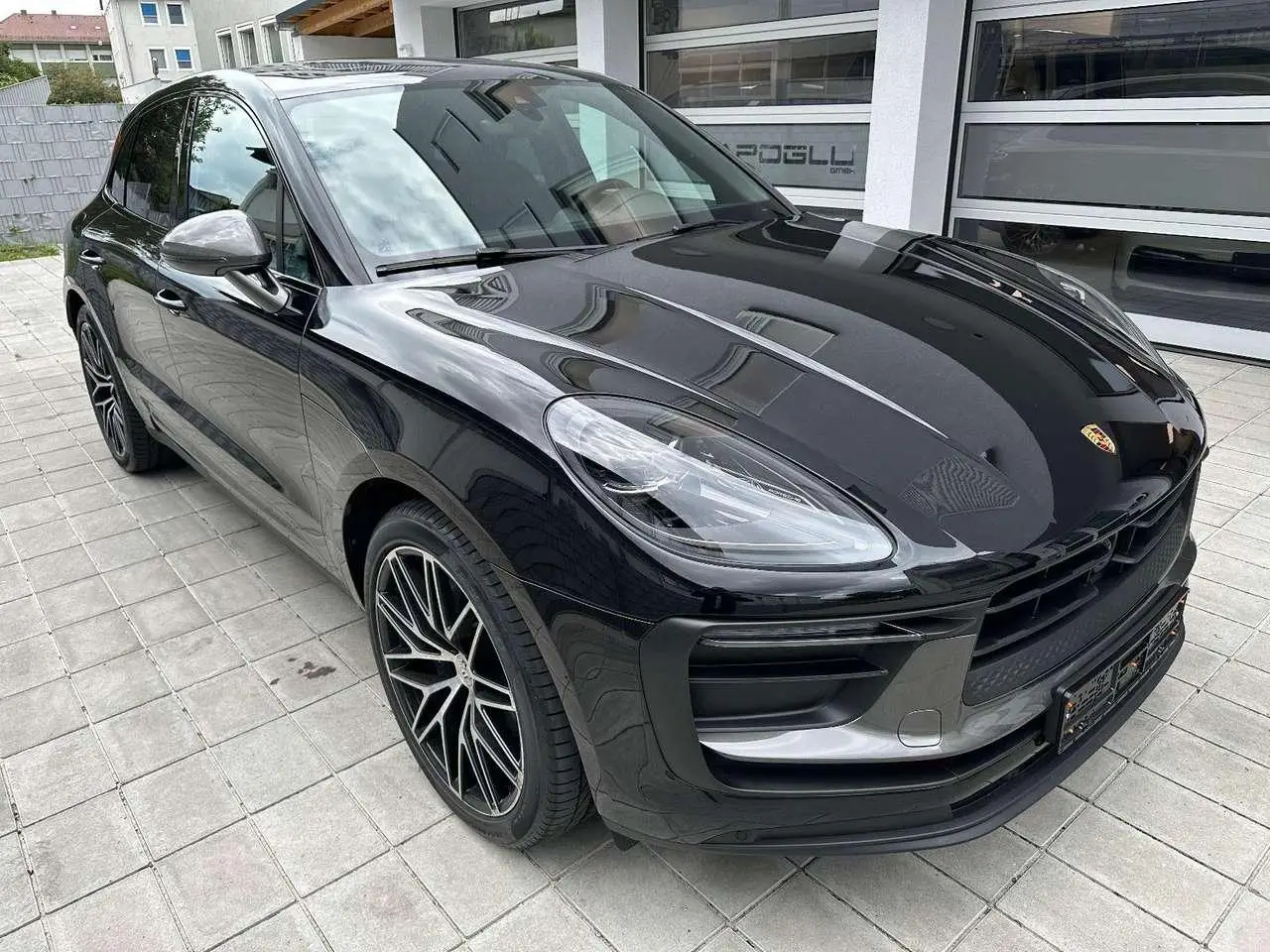 Photo 1 : Porsche Macan 2024 Petrol