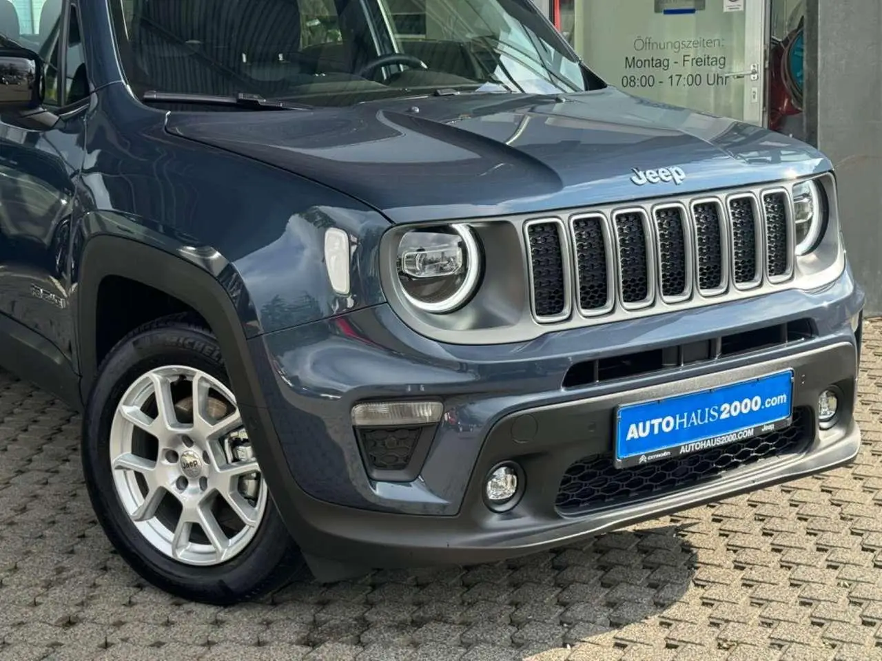 Photo 1 : Jeep Renegade 2023 Petrol