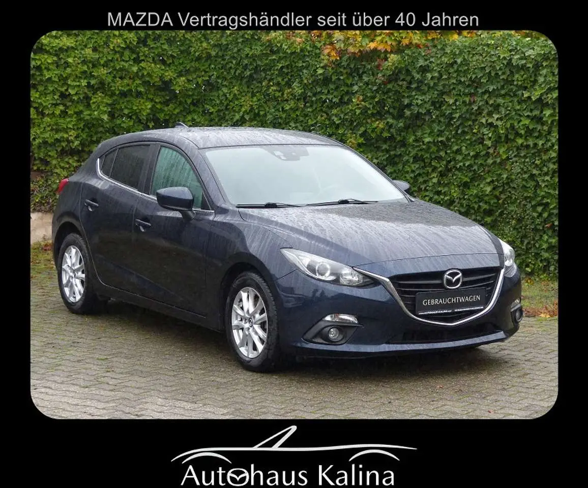 Photo 1 : Mazda 3 2016 Petrol