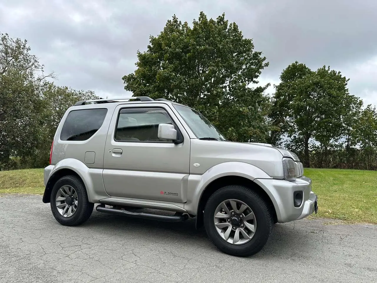 Photo 1 : Suzuki Jimny 2016 Petrol