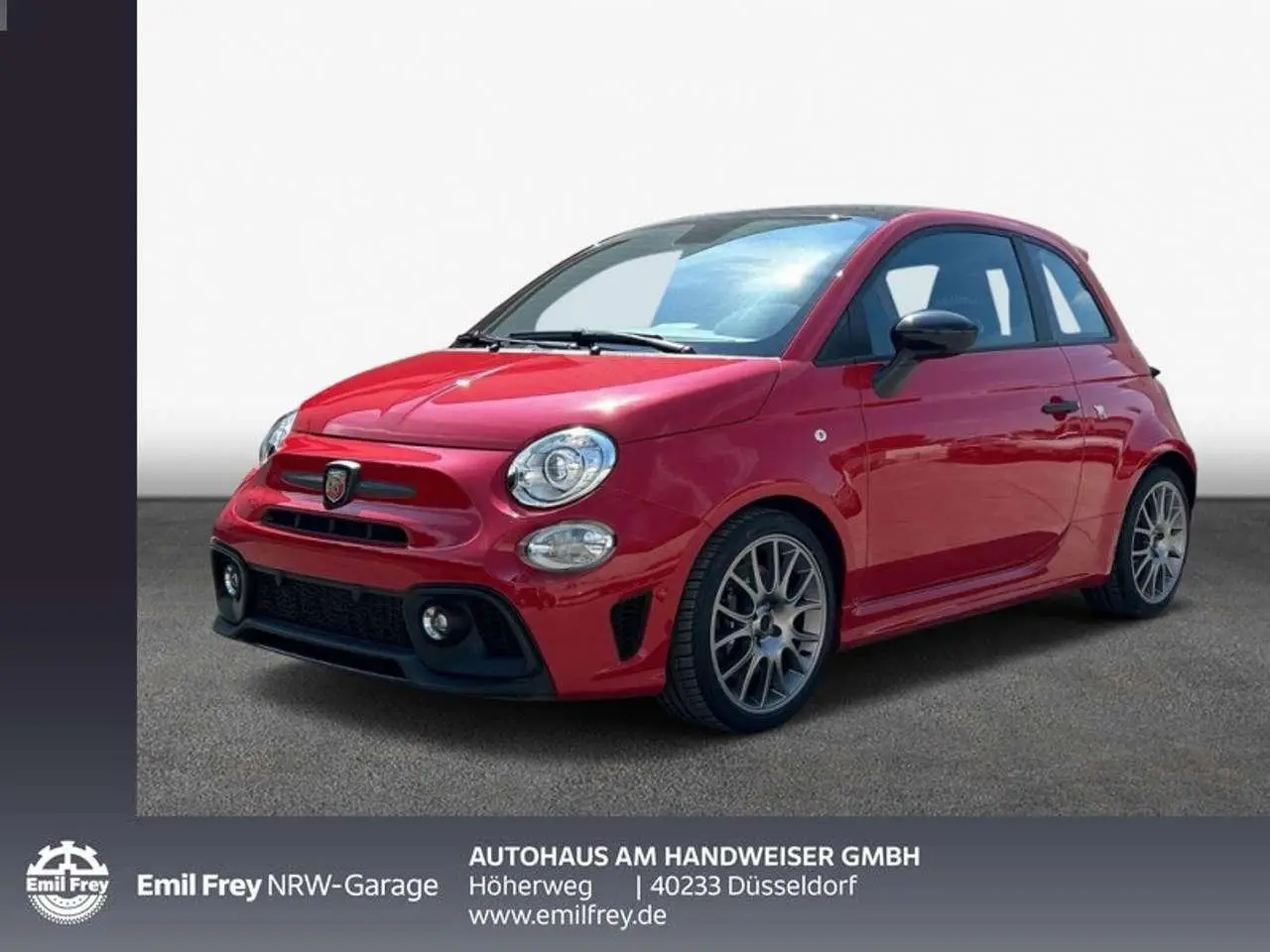 Photo 1 : Abarth 695 2024 Petrol