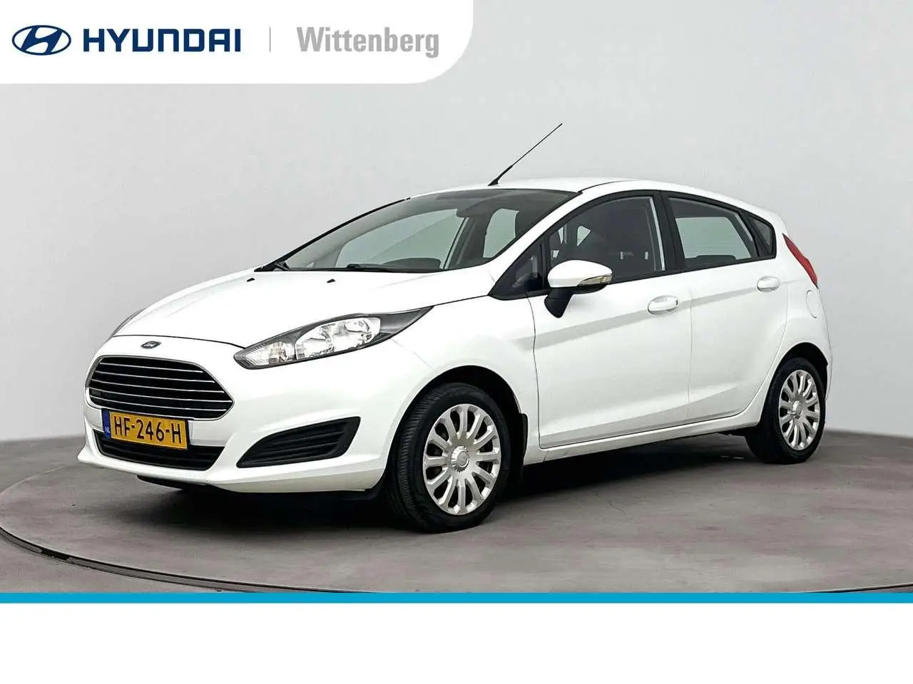 Photo 1 : Ford Fiesta 2015 Petrol