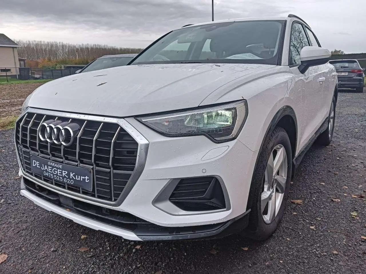 Photo 1 : Audi Q3 2019 Petrol