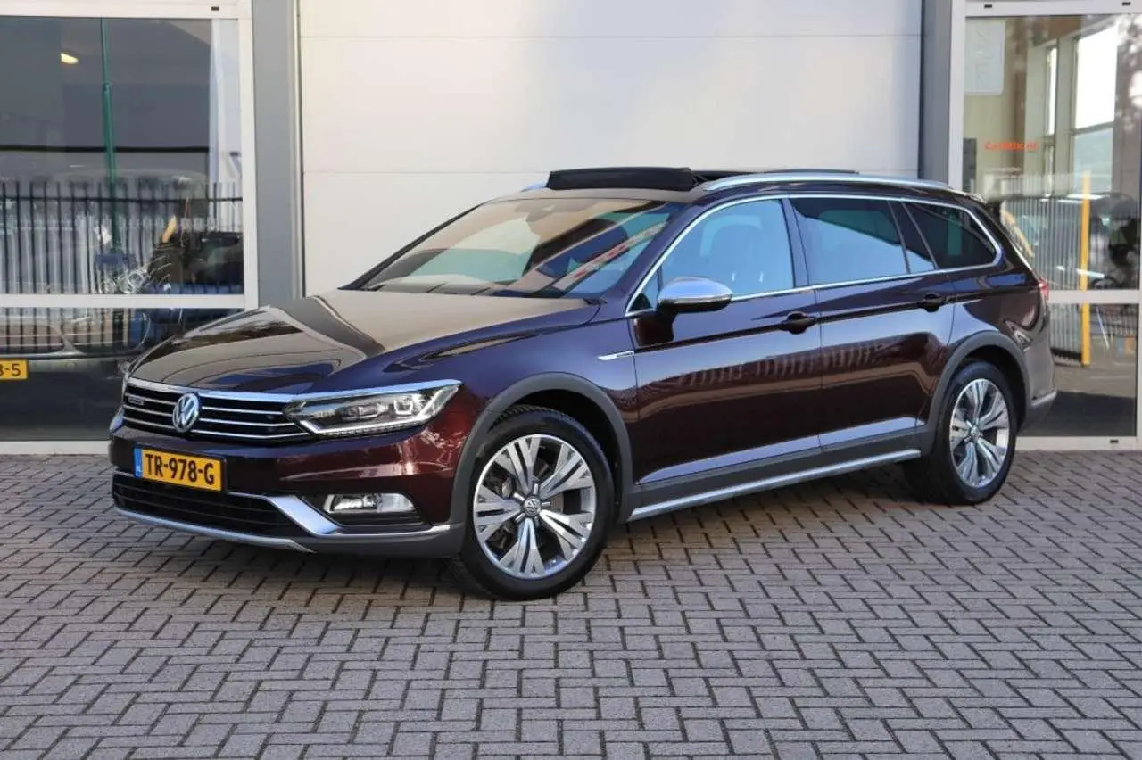 Photo 1 : Volkswagen Passat 2016 Diesel