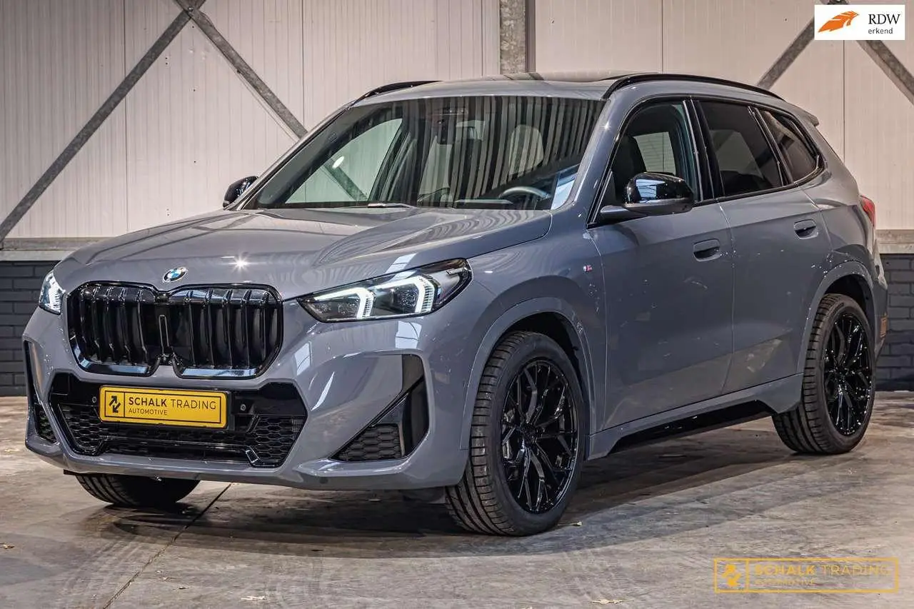 Photo 1 : Bmw X1 2024 Essence