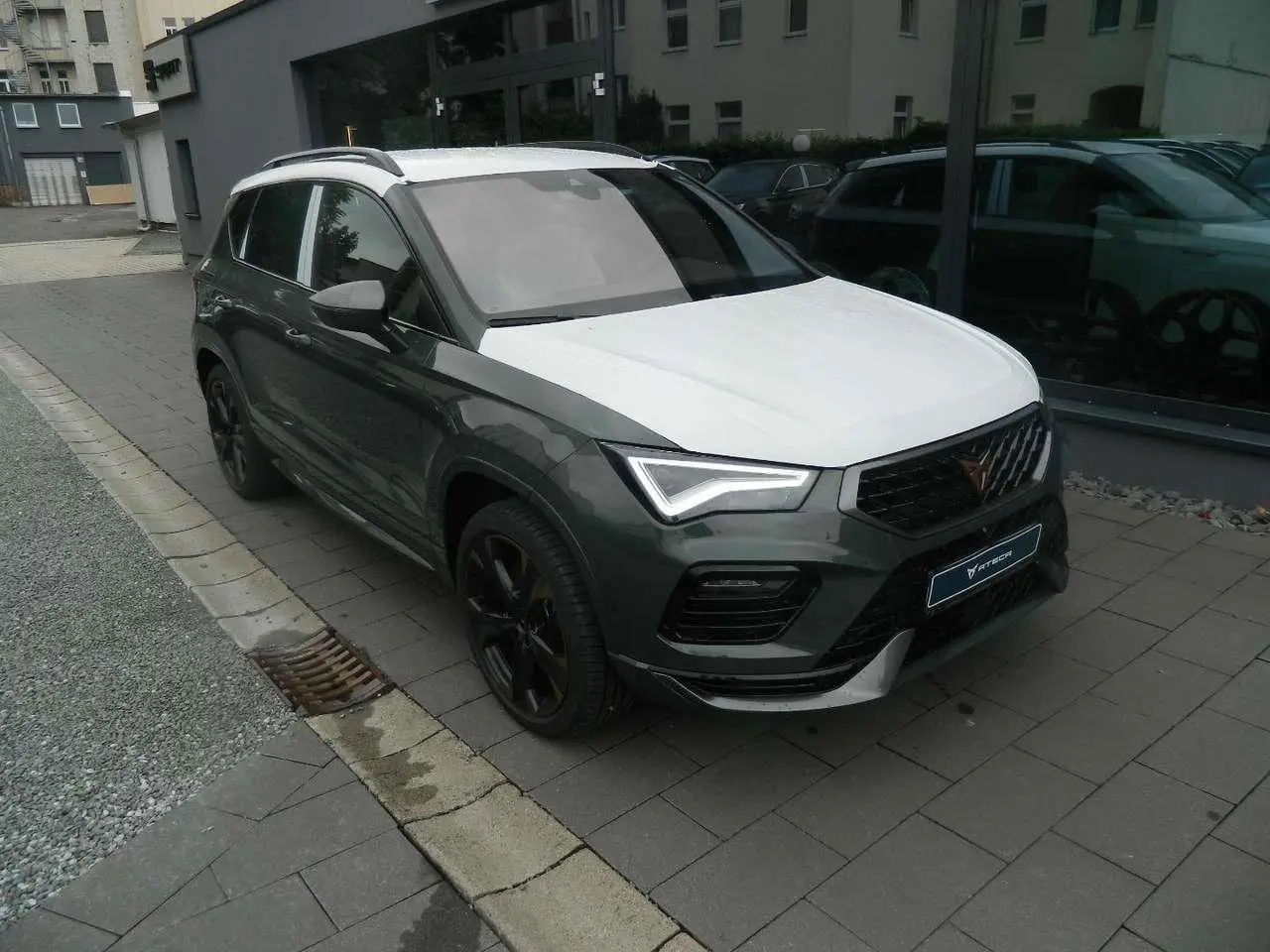 Photo 1 : Cupra Ateca 2024 Essence