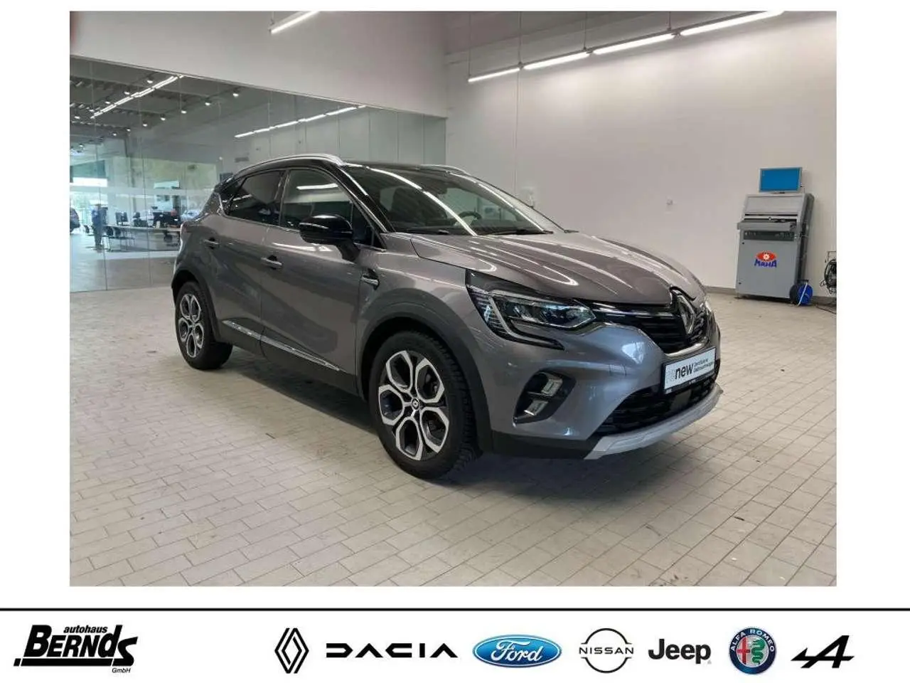 Photo 1 : Renault Captur 2022 Essence