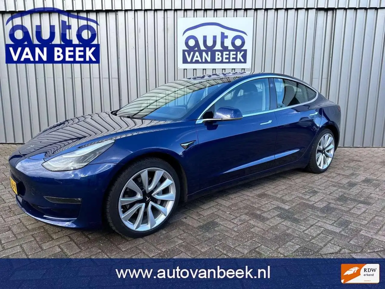 Photo 1 : Tesla Model 3 2019 Électrique