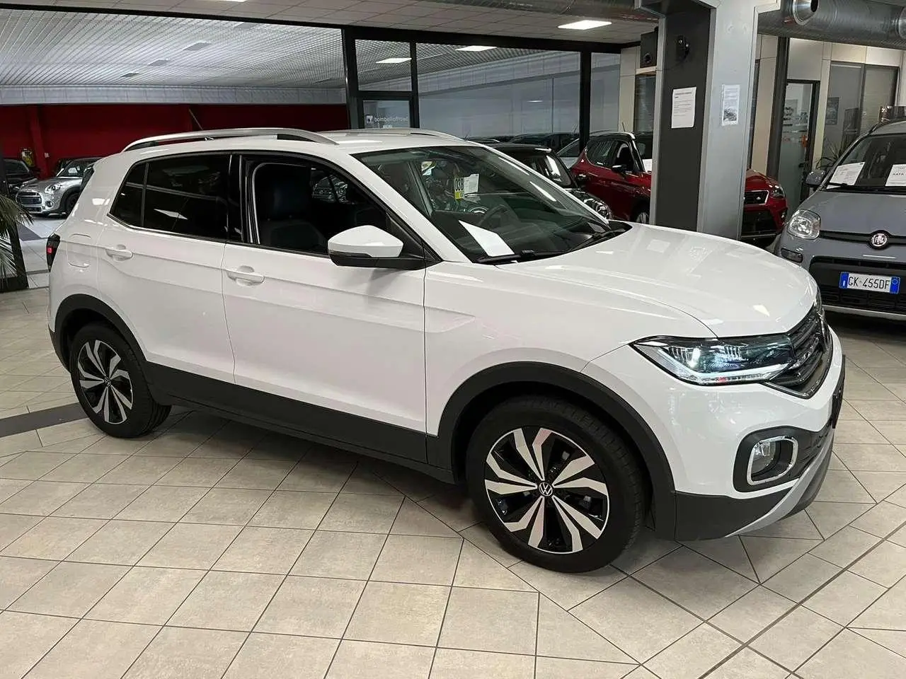 Photo 1 : Volkswagen T-cross 2022 Petrol