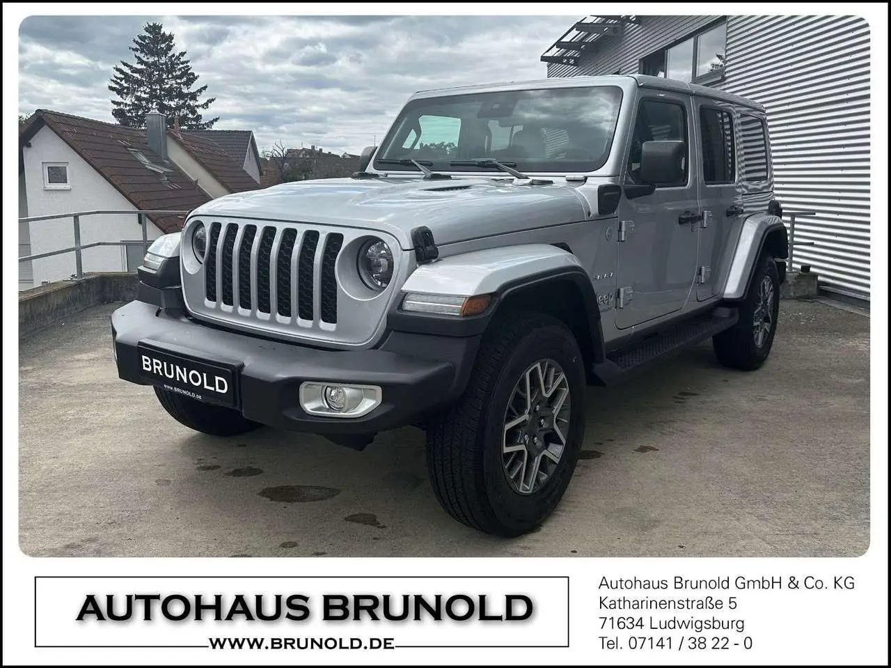 Photo 1 : Jeep Wrangler 2023 Hybride