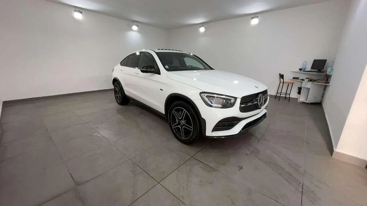 Photo 1 : Mercedes-benz Classe Glc 2020 Hybride