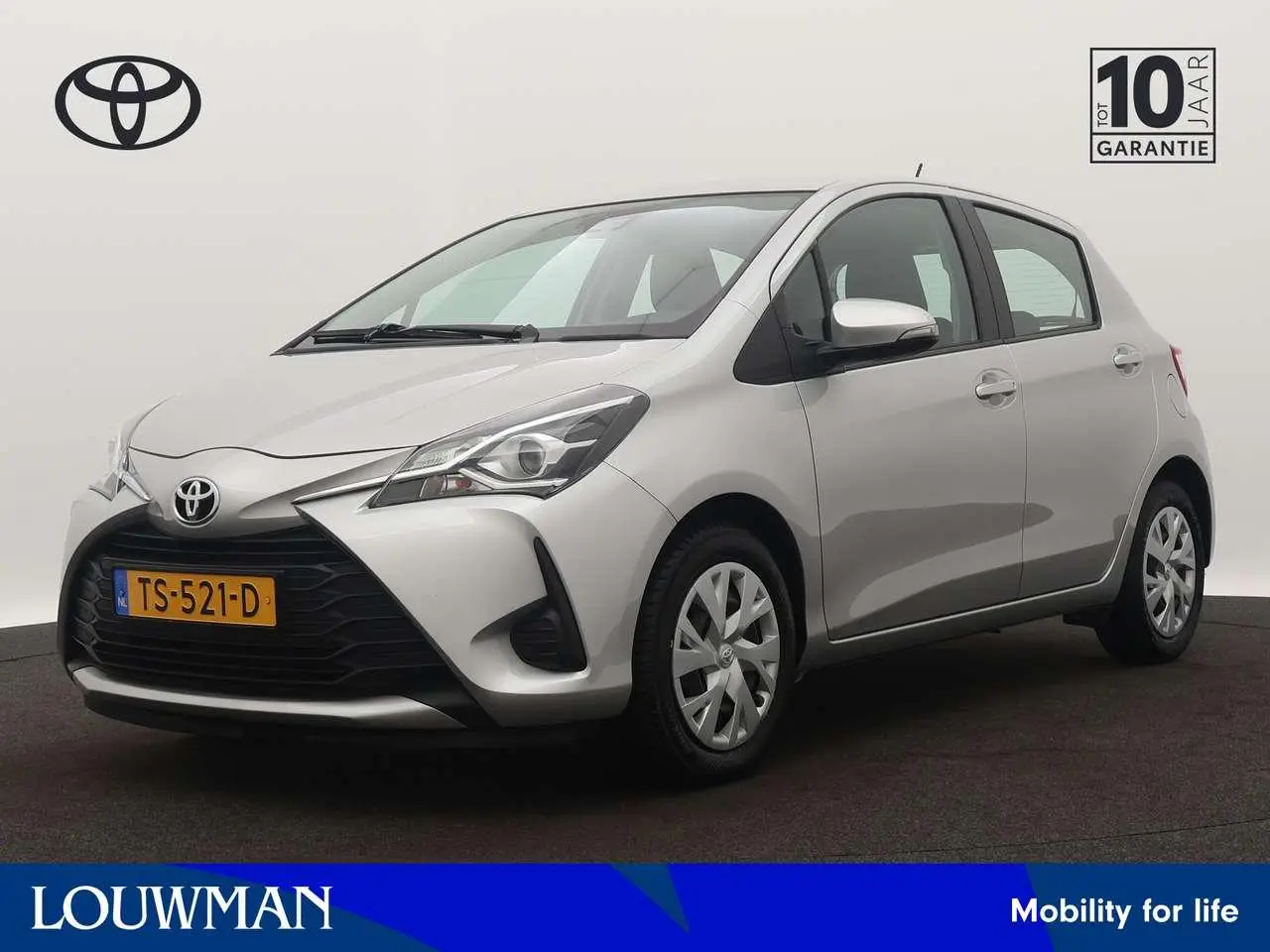 Photo 1 : Toyota Yaris 2018 Petrol