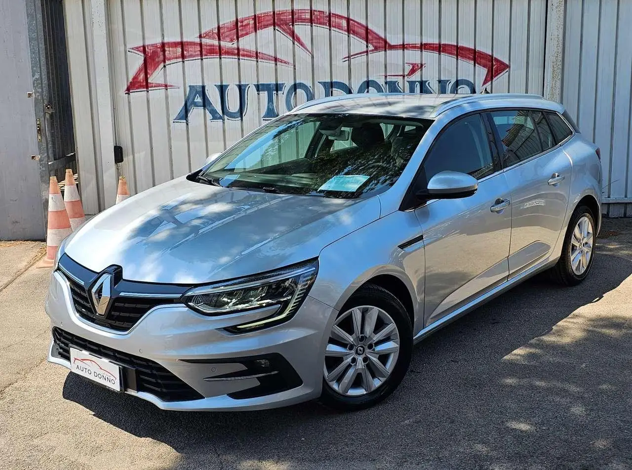 Photo 1 : Renault Megane 2022 Diesel