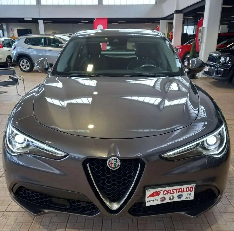 Photo 1 : Alfa Romeo Stelvio 2020 Diesel