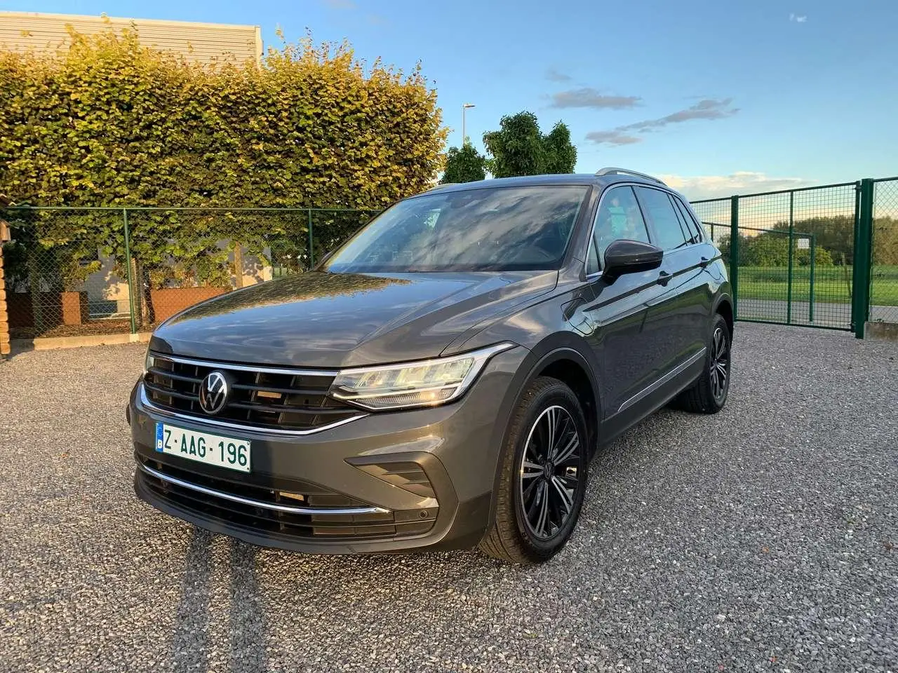 Photo 1 : Volkswagen Tiguan 2021 Hybrid