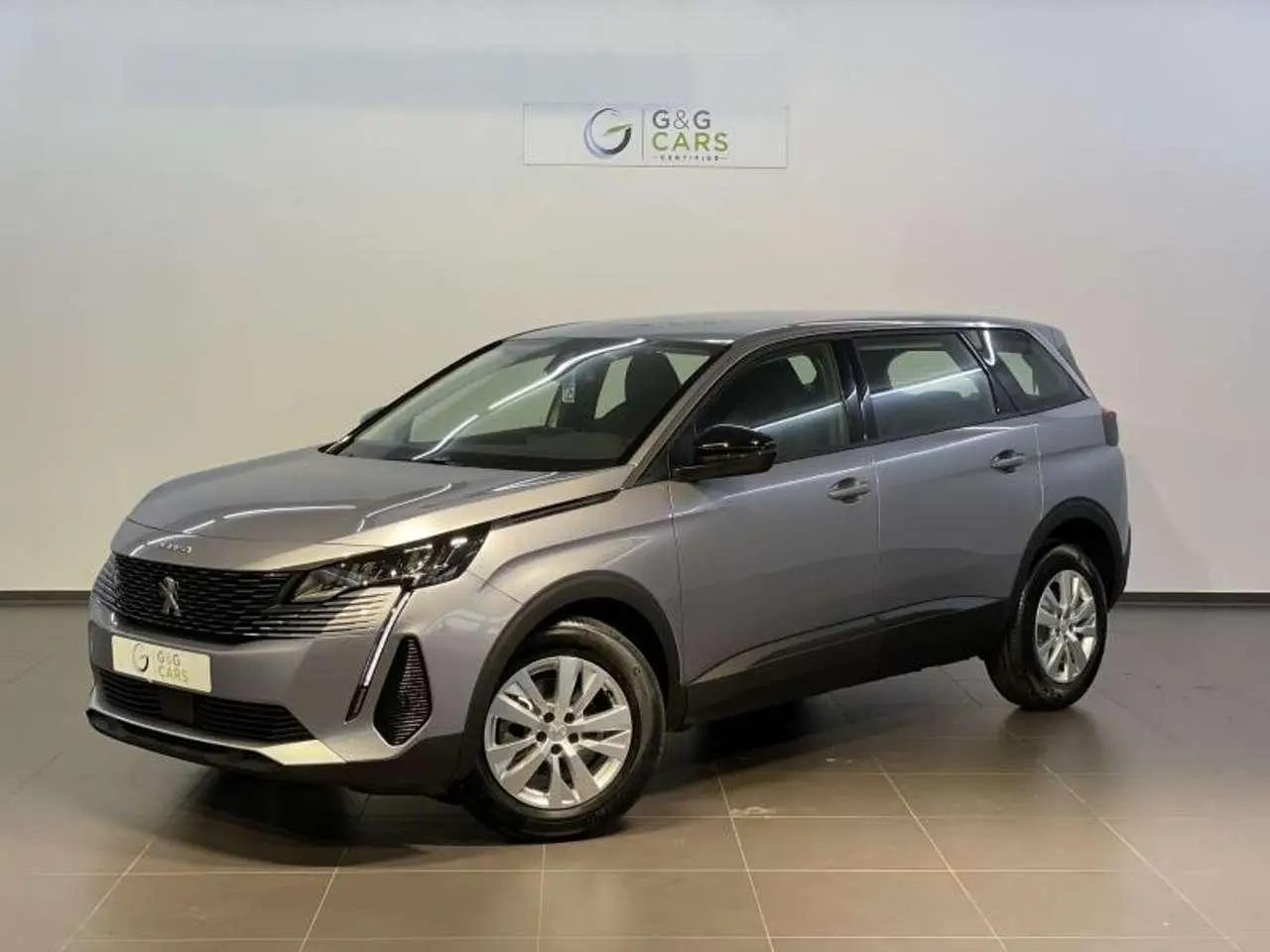 Photo 1 : Peugeot 5008 2022 Petrol