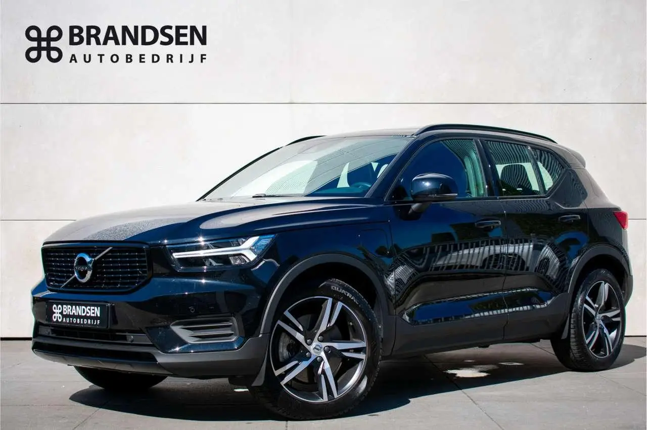 Photo 1 : Volvo Xc40 2022 Hybrid