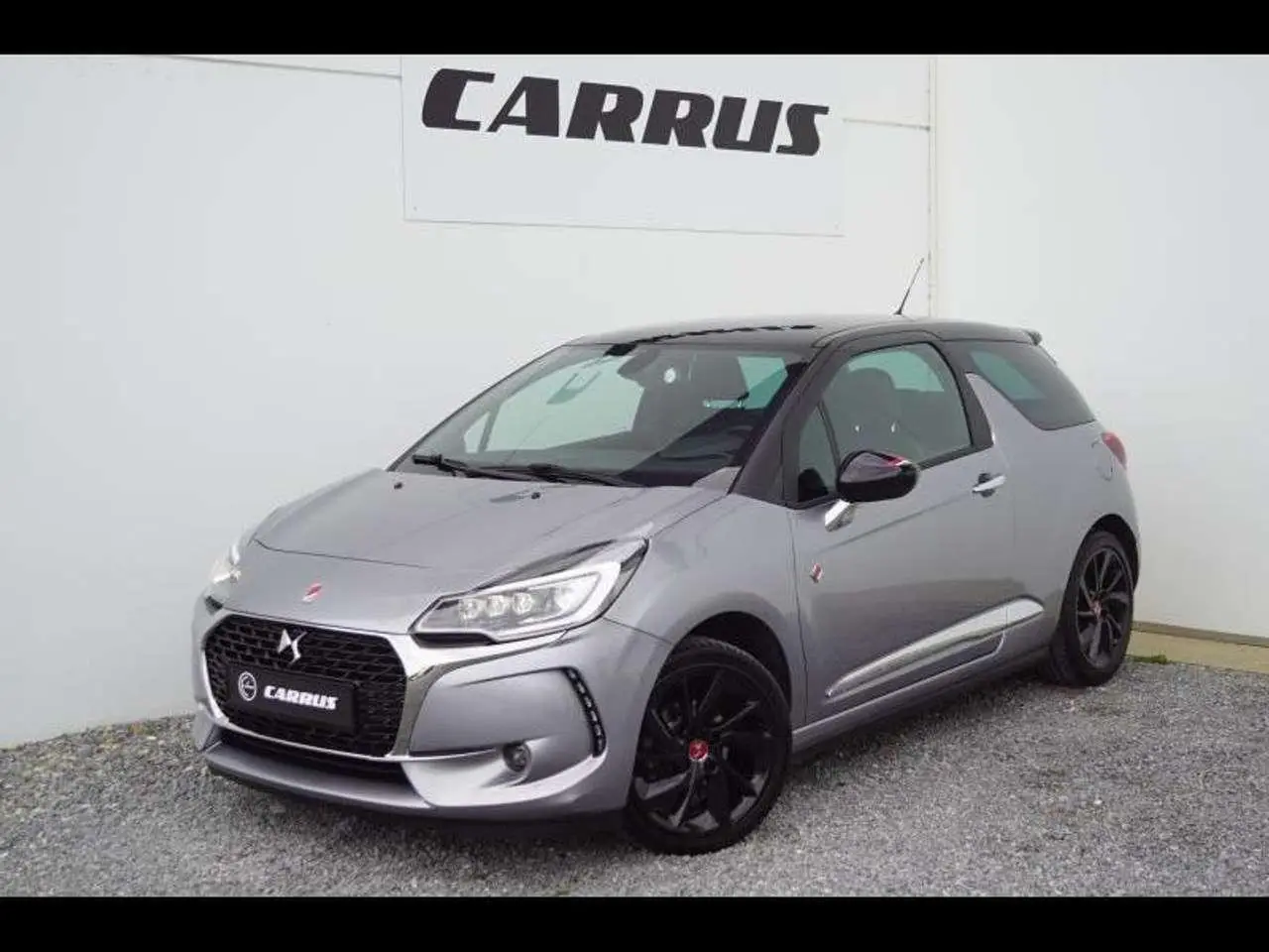 Photo 1 : Citroen Ds3 2019 Essence