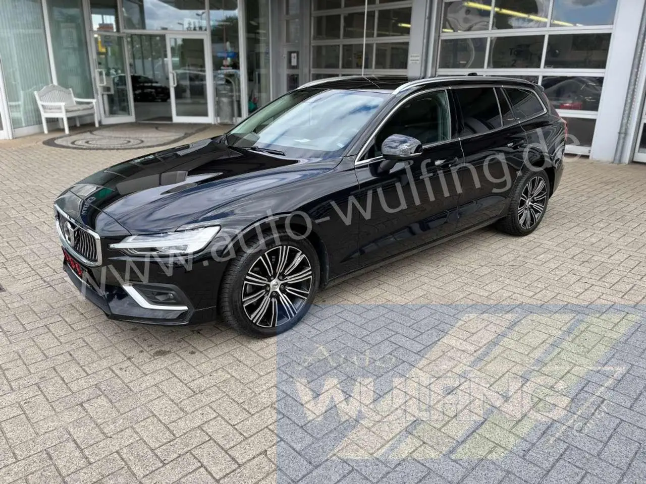 Photo 1 : Volvo V60 2021 Diesel