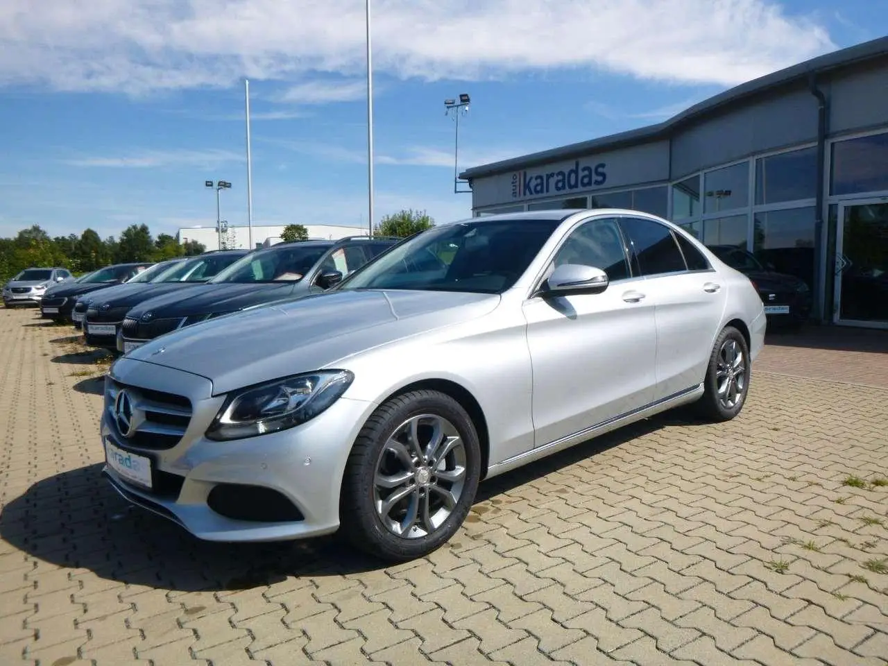 Photo 1 : Mercedes-benz Classe C 2016 Petrol