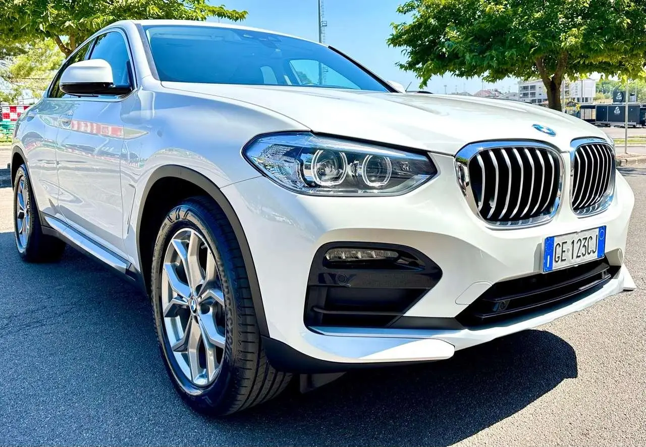 Photo 1 : Bmw X4 2021 Hybride