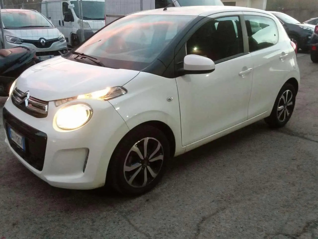 Photo 1 : Citroen C1 2021 Essence