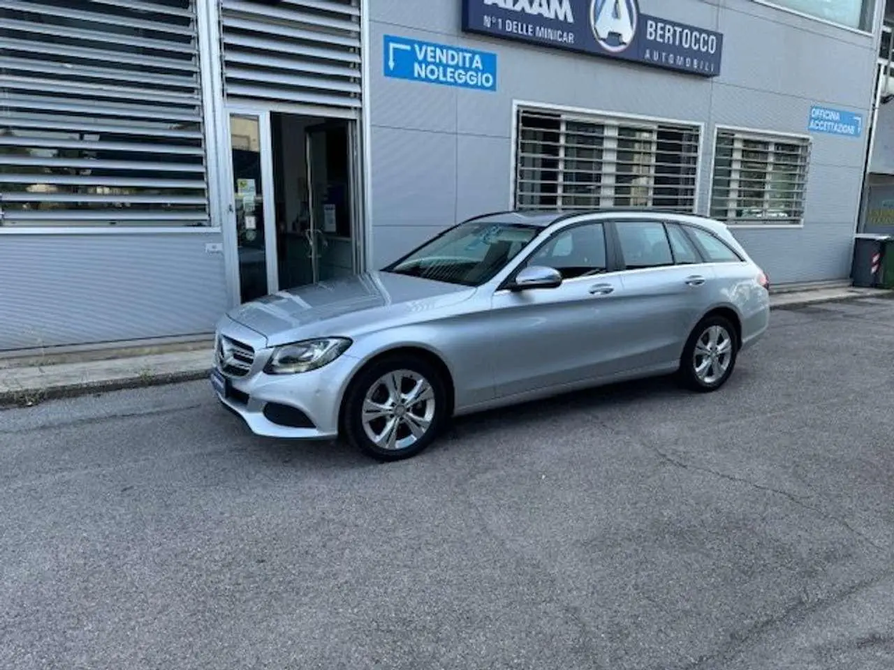 Photo 1 : Mercedes-benz Classe C 2016 Diesel