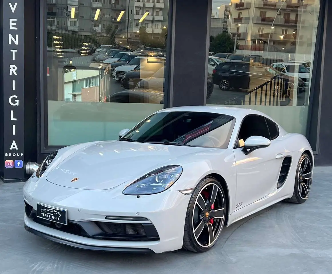 Photo 1 : Porsche 718 2018 Petrol