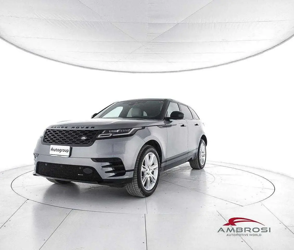 Photo 1 : Land Rover Range Rover Velar 2023 Diesel