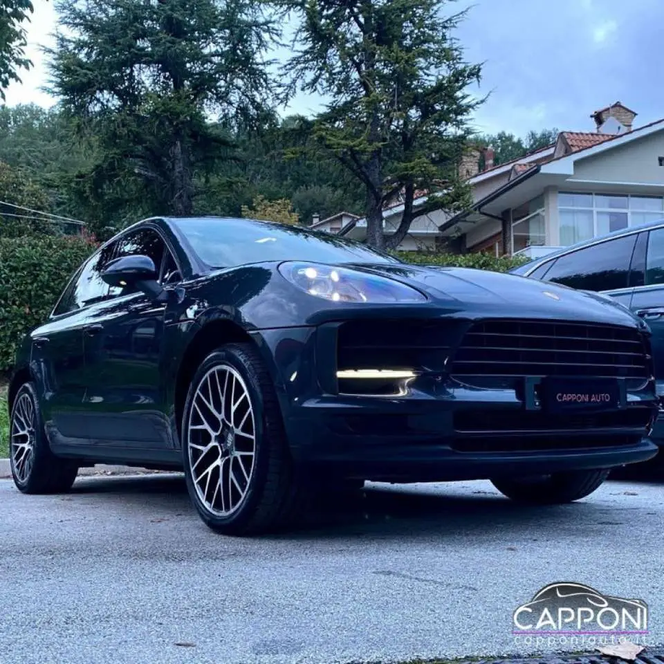 Photo 1 : Porsche Macan 2021 Petrol